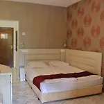 рилена Хотел