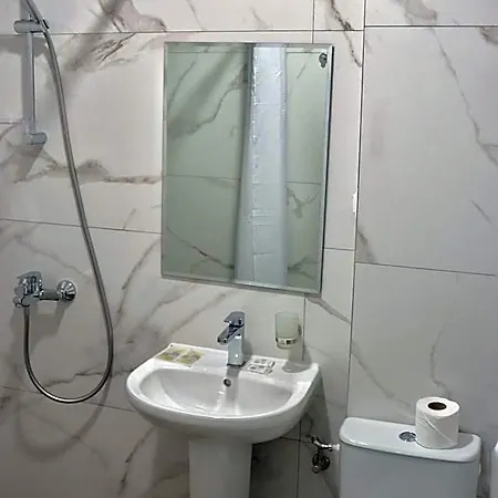 Rilena מלון 3*